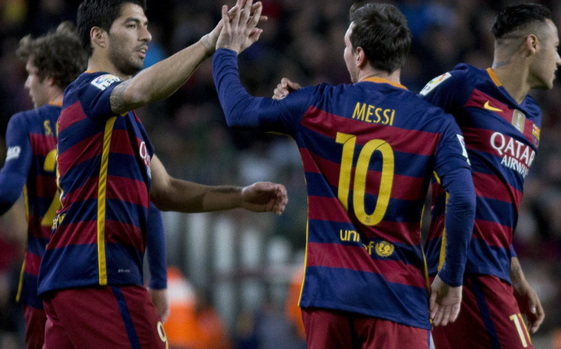 关于冲刺阶段体能课后，巴塞罗那主帅复盘备战欧超杯，信心回归，医务组通报恢复的信息-半岛体育官网